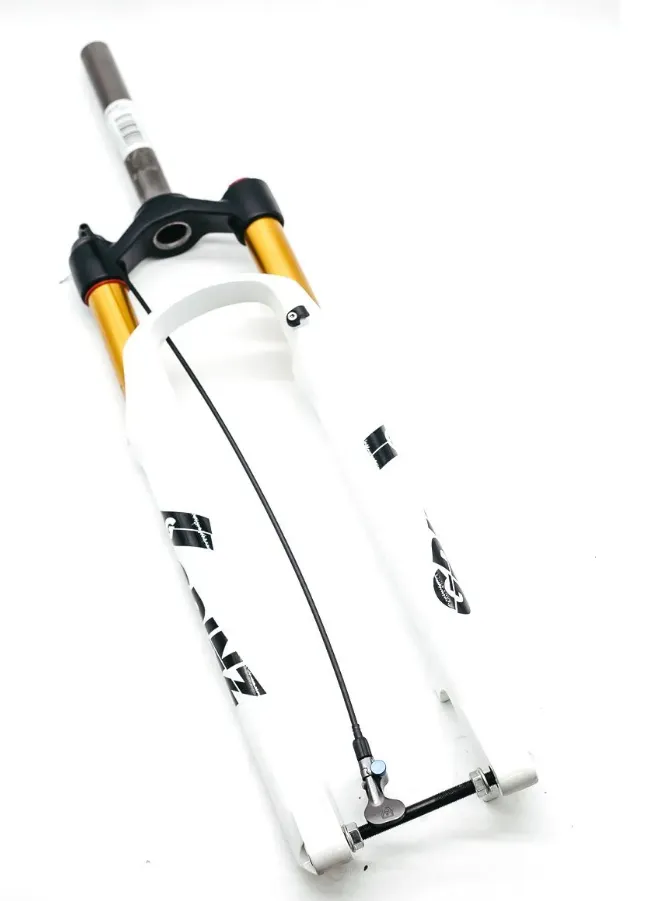 Вилка GRINZ ES-547 HRLO AIR 29"1.1\8"ход120мм,возд.пруж,лок гидр,магний,без оси(15),б\р,бел/чер\зо